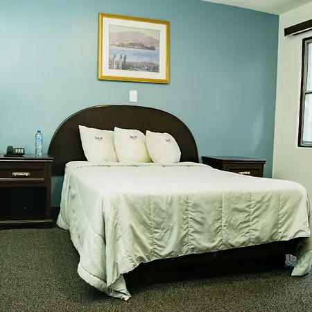 Hotel Suites Royal-3