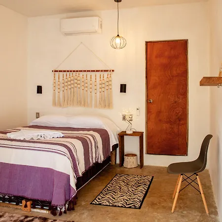 Casa OM Chakra-2