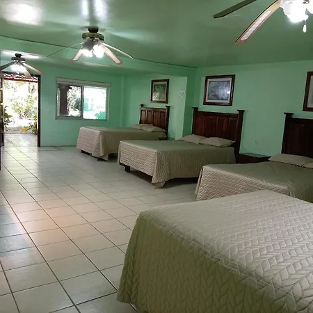 Freedom Shores "La Gringa" Hotel - Universally Designed-3