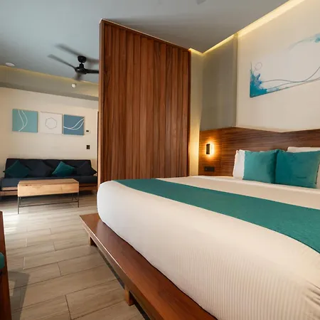 Cristalino Lagoon Front Hotel, Restaurant & Spa-3