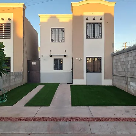 Vivienda completa Privada con acceso controlado-3