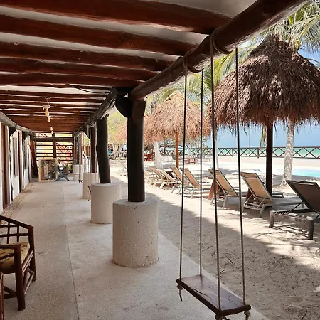 Choby'S House Holbox-2
