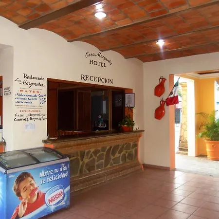 Casa Margarita Hotel-3