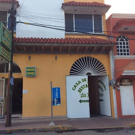 Casa de Huéspedes La Rosa-3