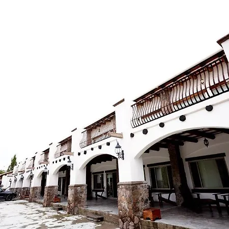 Hotel Quinta Mision-2