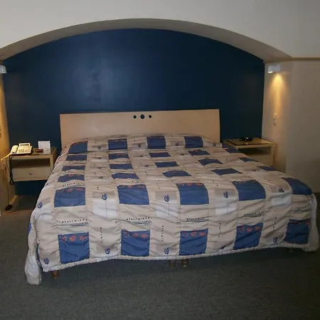Hotel Fenix-2