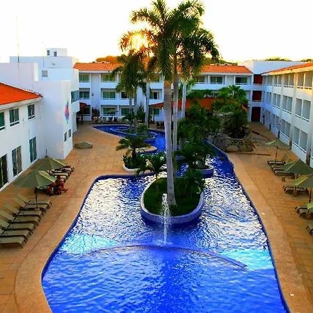 La Isla Huatulco-3