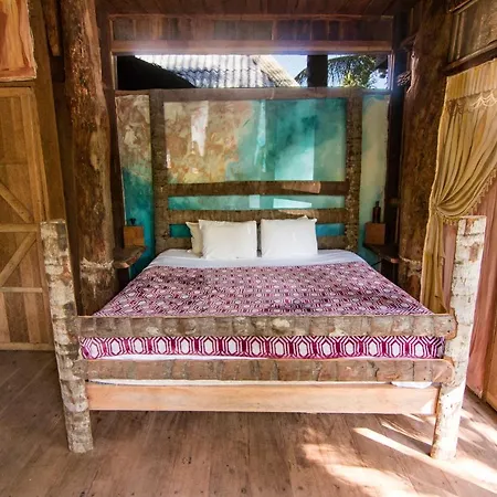 Bambu Gran Palas Hostal Party-3
