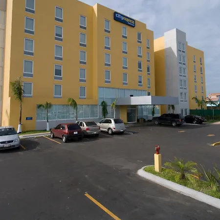 City Express Coatzacoalcos-3