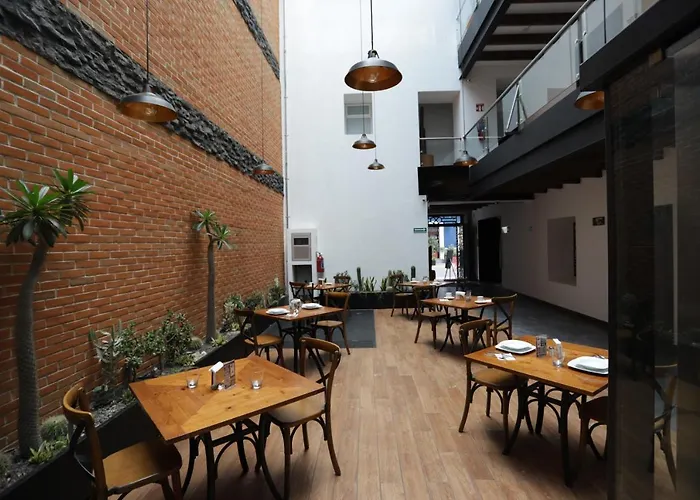 Hotel Diana