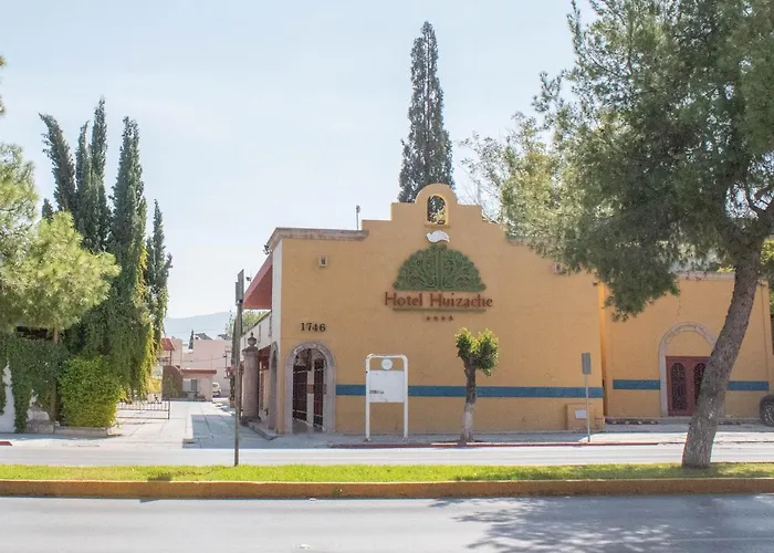 Hotel Huizache