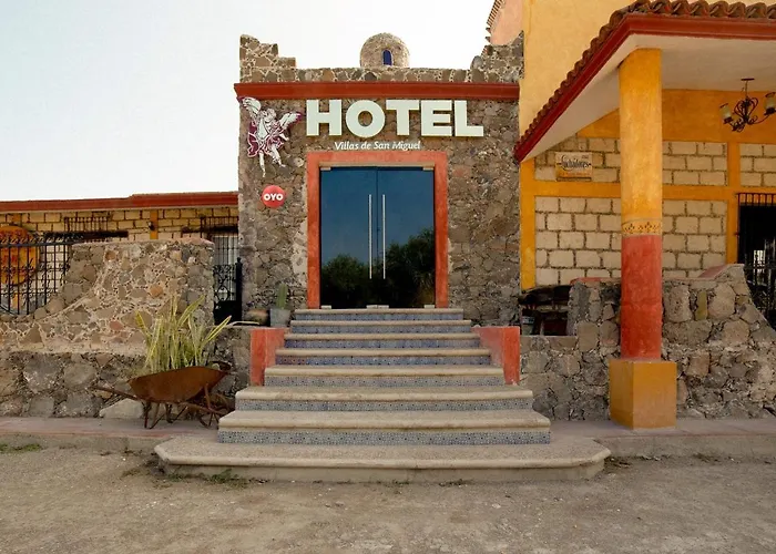 Hotel Villas De San Miguel Media Luna