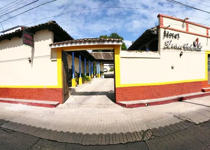 Hotel Lirice Colonial