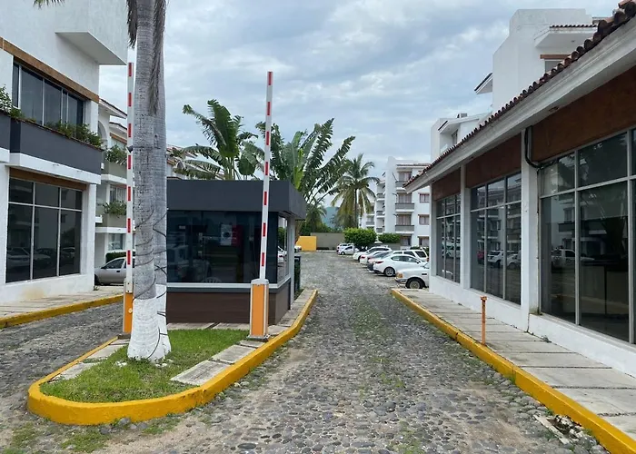 Hermoso Condominio Suites Las Palmas Con Alberca