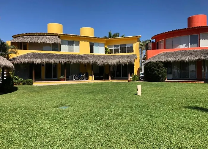 Villas Playa Blanca
