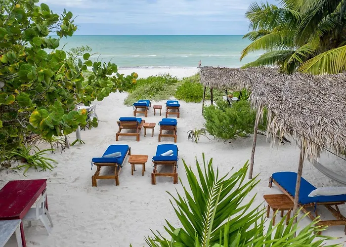 Casa Mate BeachFront Cabañas El Cuyo