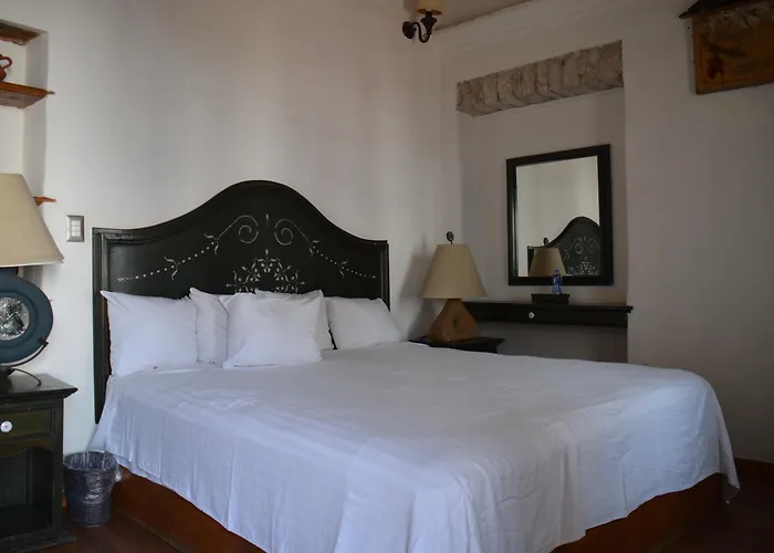 Meson De La Merced Hotel Boutique Patio & Spa