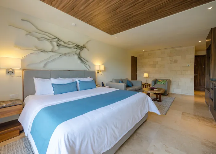 Naay Tulum Curamoria Collection
