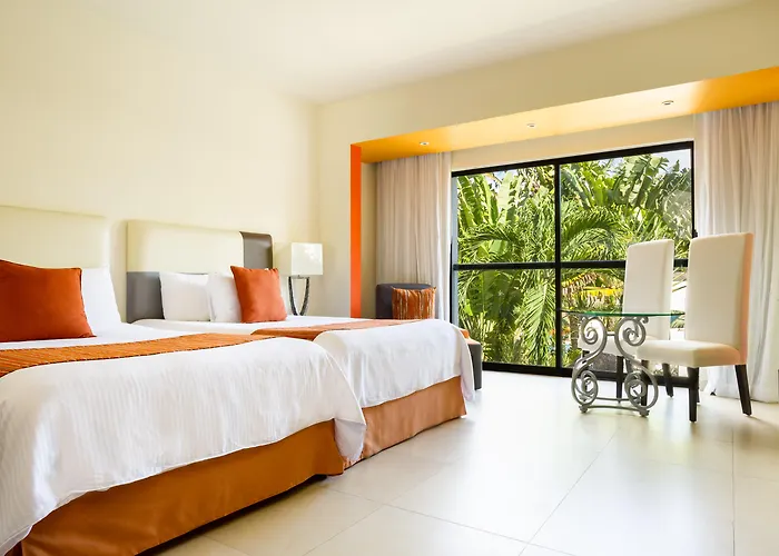 Sunscape Akumal Beach Resort & Spa