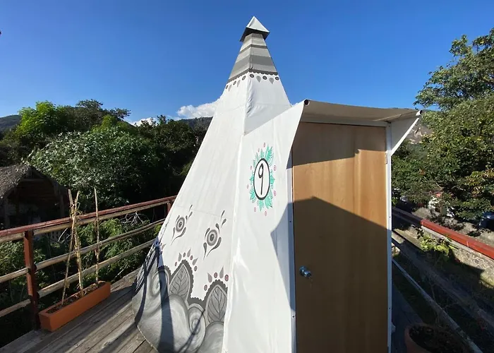 Hotel Fungi Tipis Tepoztlán