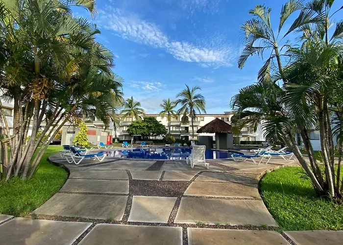 Hermoso Condominio Suites Las Palmas Con Alberca