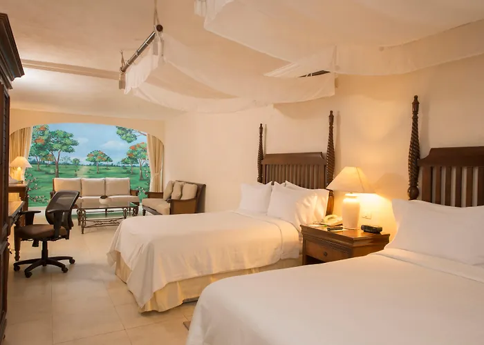 Holiday Inn Merida By Ihg