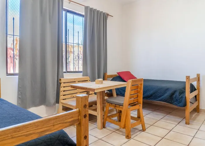 Casa Jardines