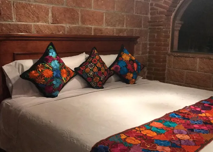 Del Centro Hotel Bernal