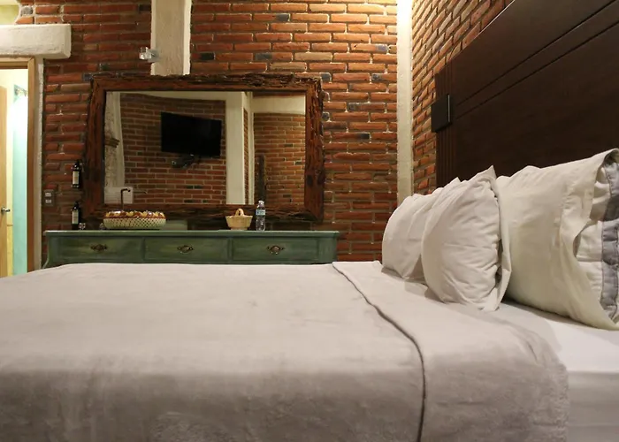 Hotel Casa Caro Bernal