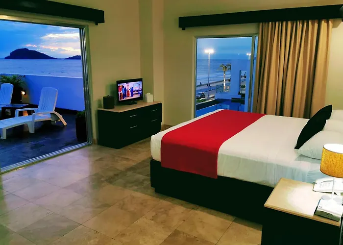 Coral Island Beach View Hotel Mazatlán