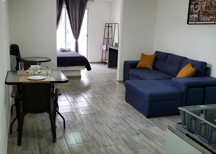 Jubilee Lofts by Quinta las Fuentes Peña de Bernal