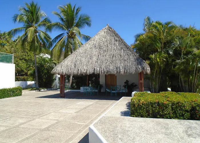 Villa Marina Porto Ixtapa In The Private Yacht Club