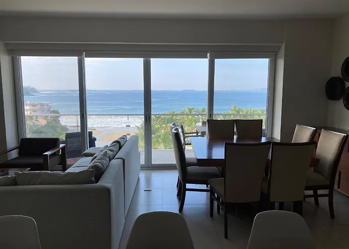 Ponto Horizonte Manzanillo. Best Place In Manzanillo!!! Luxury Beach Front Condo, Gorgeous Views!! Best Place You Can Stay!With Up To 8 People.