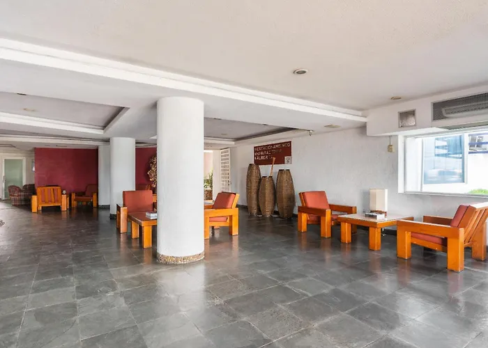 Oyo Casa Blanca