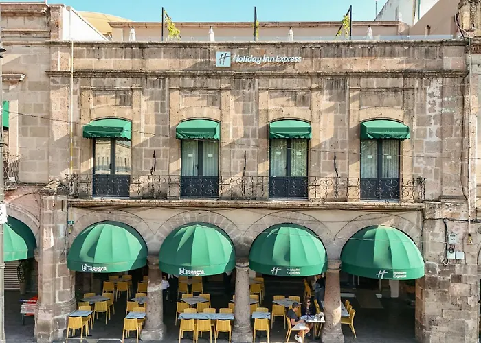 Inn Express Morelia Centro Historico