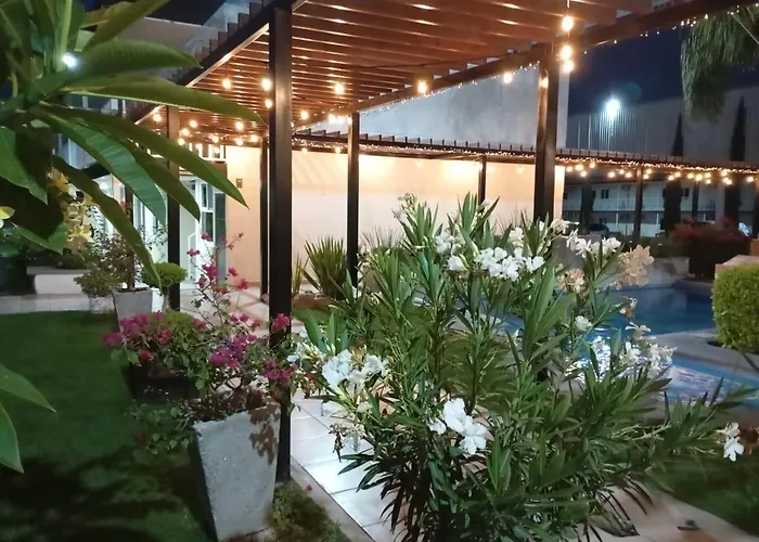 Del Alba Inn&Suites