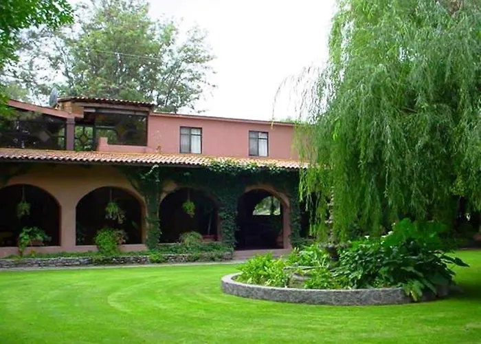 Hotel Rancho El 7