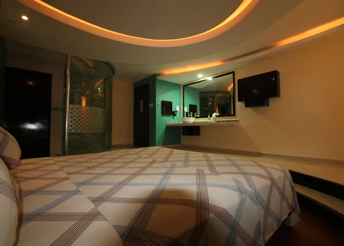 Motel Suites Xiu