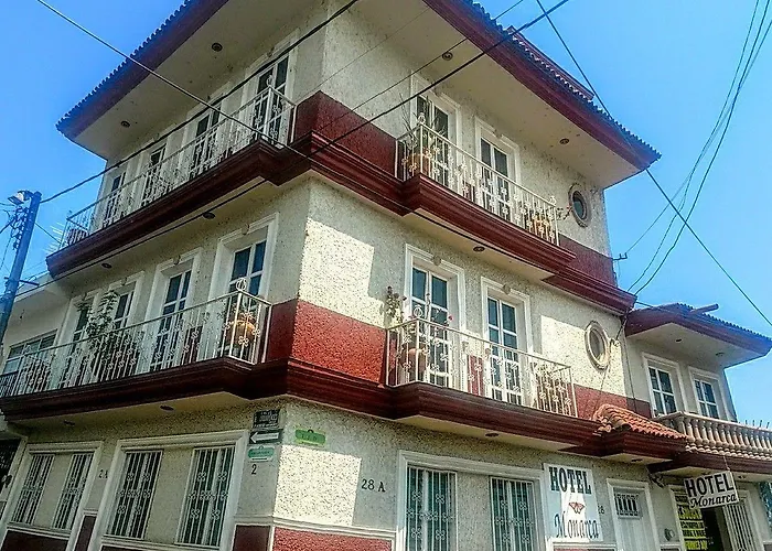 Hotel Monarca