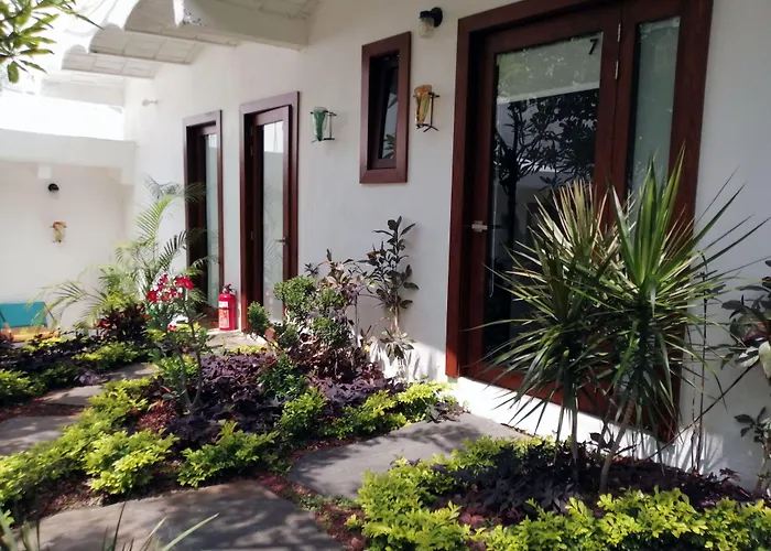 Amaia Boutique