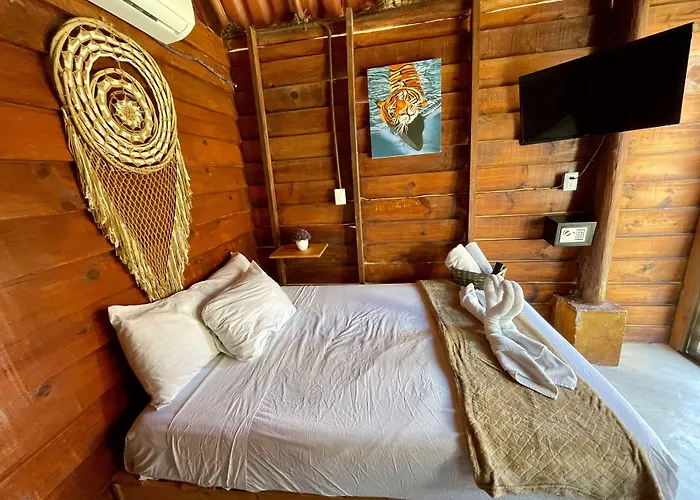 Akbal Holbox