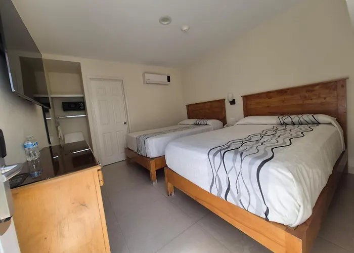 Hotel Baja