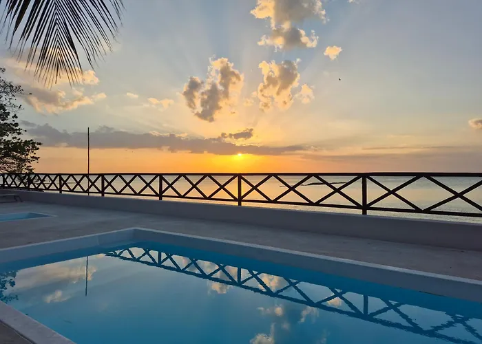 Choby'S House Holbox