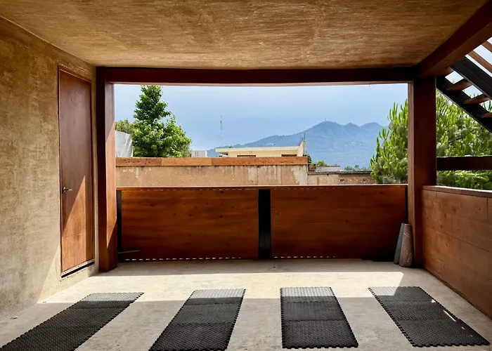 Puerta Vieja