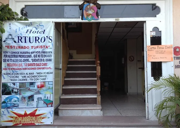 Arturo'S