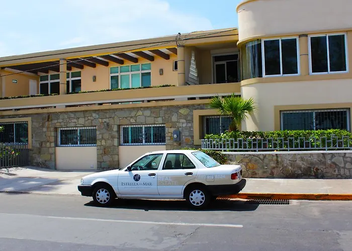 Los Pinos Casa-Habitacion