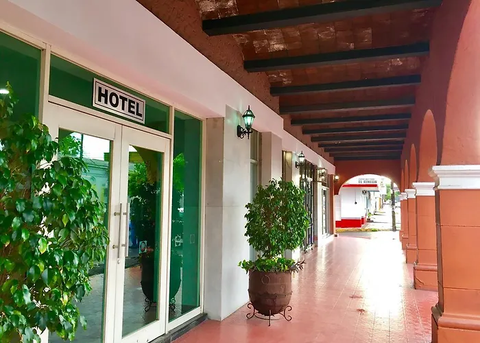 Hotel El Mayo