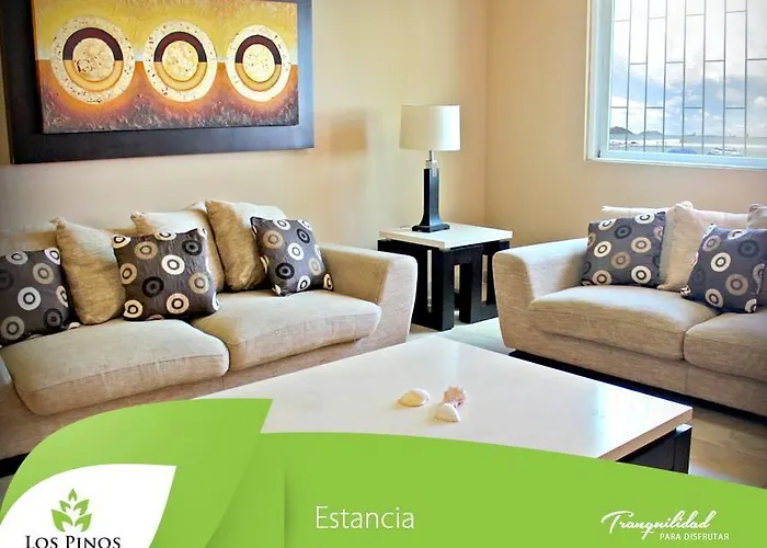 Los Pinos Casa-Habitacion