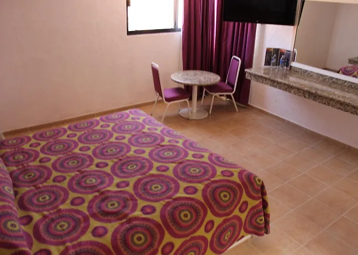 Hotel Los Delfines