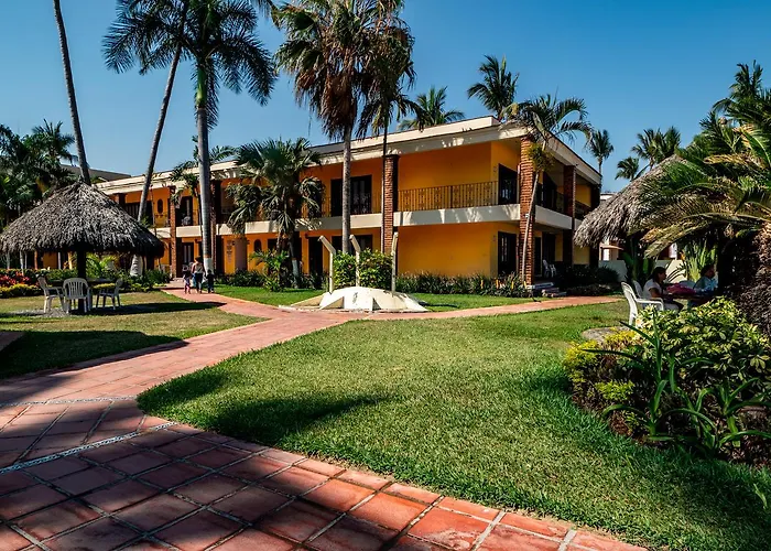 Hotel Estancia San Carlos Guayabitos Rincón de Guayabitos